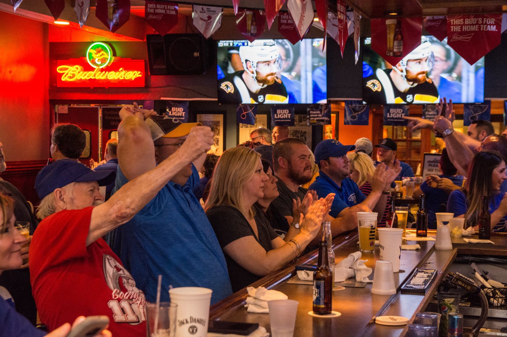 Blues Fans at Syberg's on Dorsett during Stanley Cup Final Game